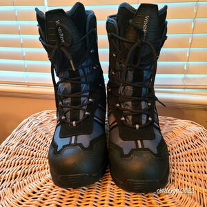 Wind River winter boots